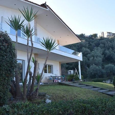 Ολόκληρος Όροφος Αγροτική Οικία Apartment Neos Pirgos Exterior photo